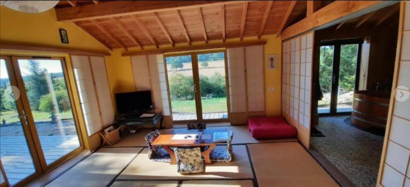 Misaka Villa Jouy-sur-Eure Exteriör bild